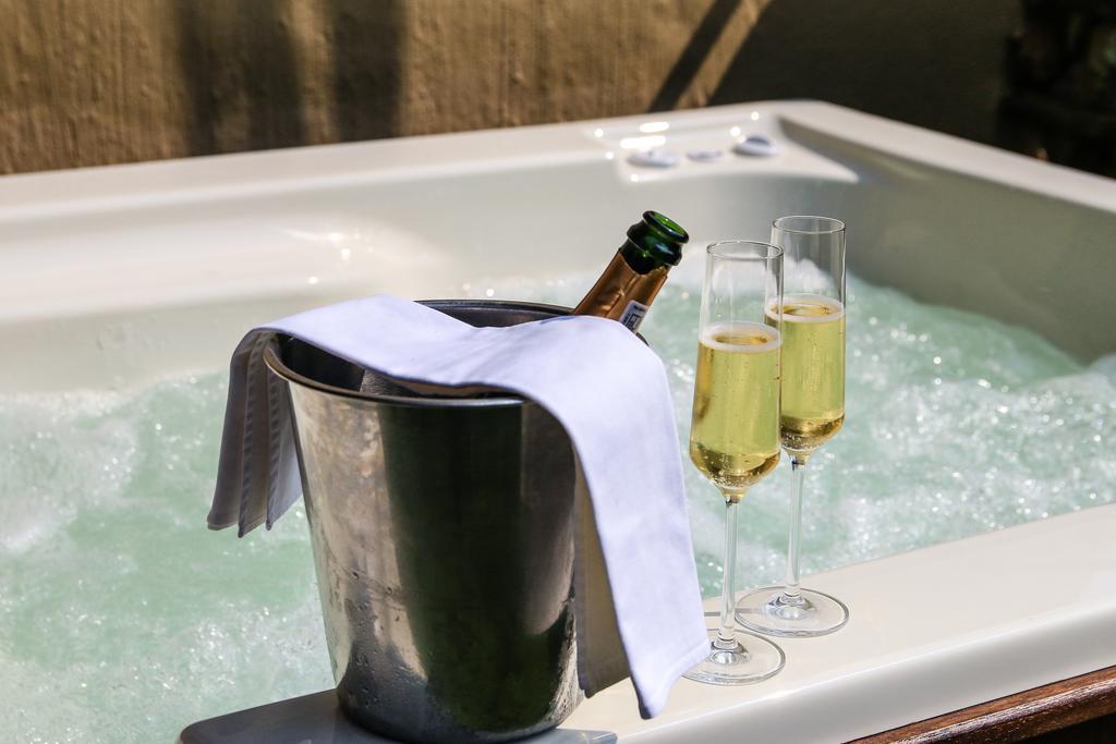 Forum Homini Boutique Hotel Krugersdorp Room photo